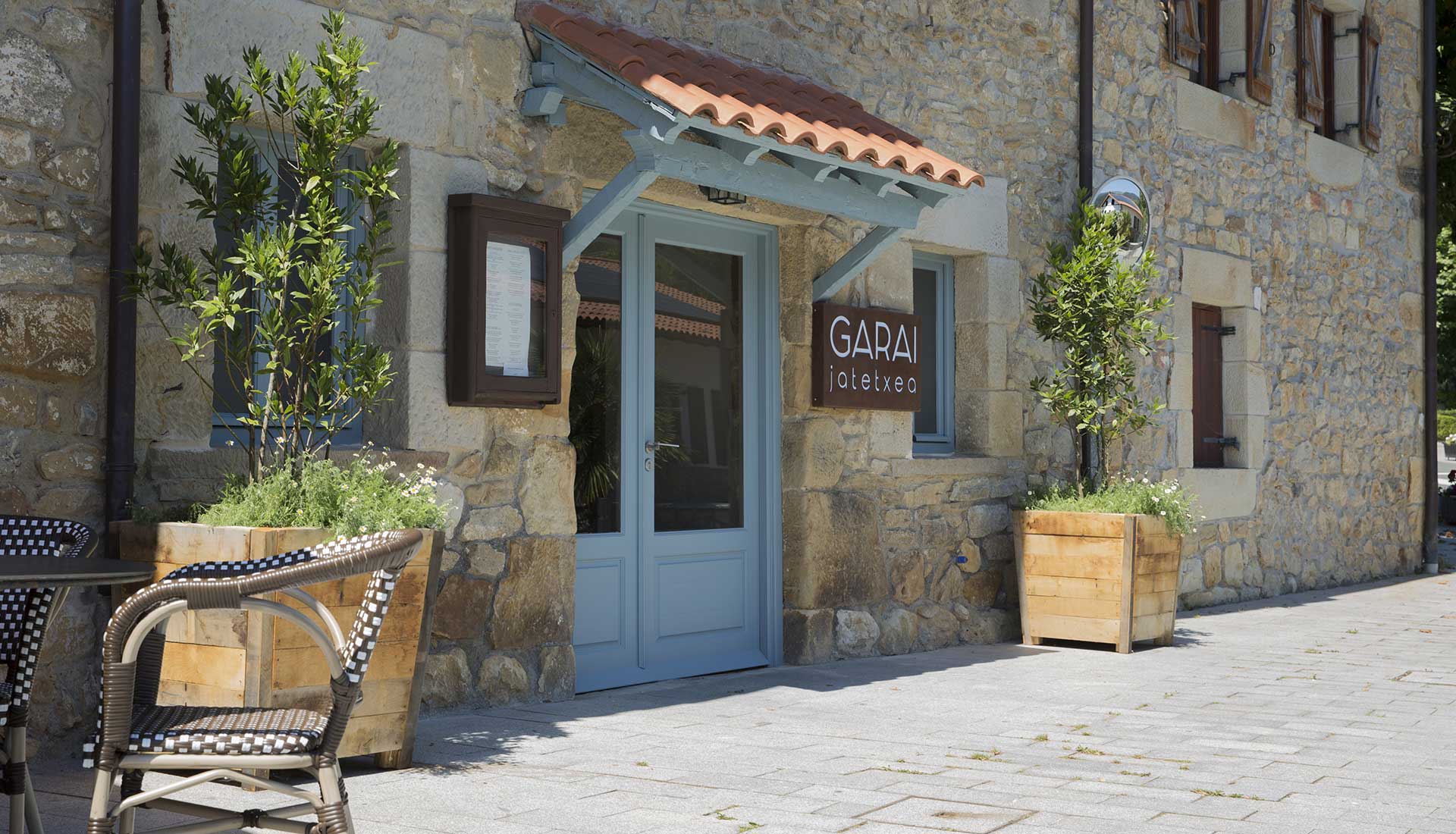 restaurante garai, entrada
